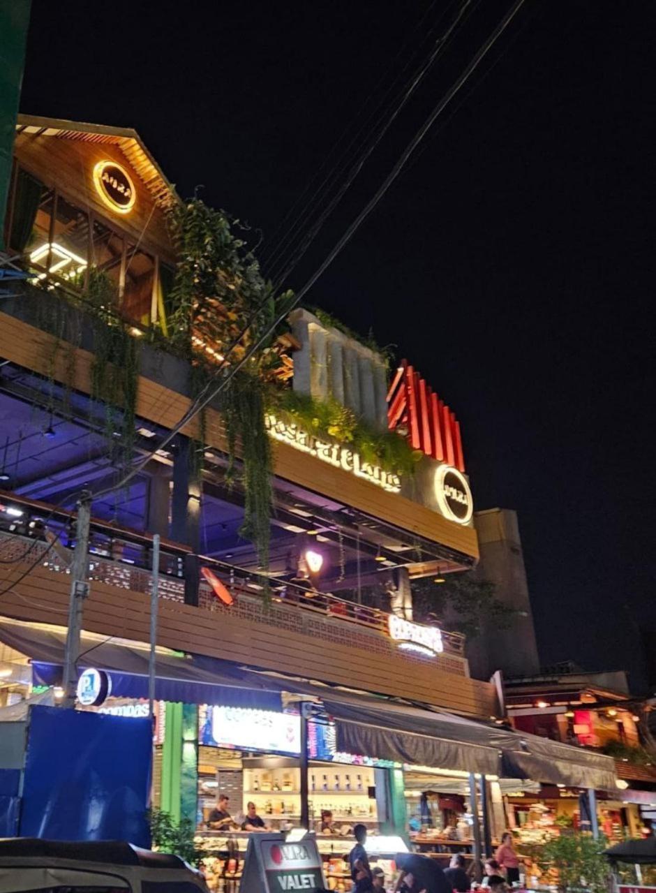 Times Hotel At Bassac Lane Phnom Penh Eksteriør bilde